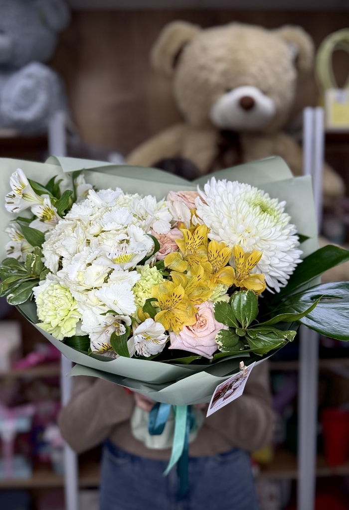 Букет в зелёных тонах Florseason