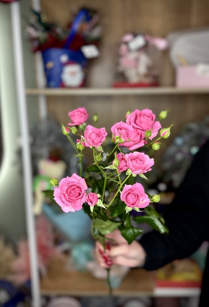 Кустовая роза 70см розовая Florseason