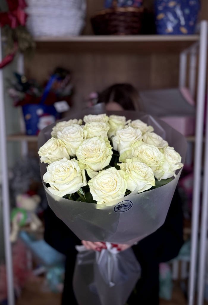 Монобукет из белых Роз Florseason