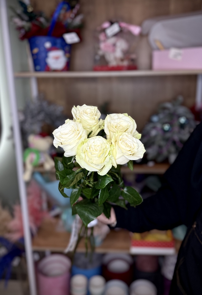 Монобукет из белых Роз Florseason