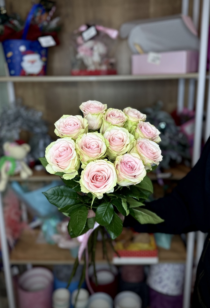 Монобукет из нежно-розовых роз Florseason