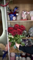 Монобукет из красных роз Florseason
