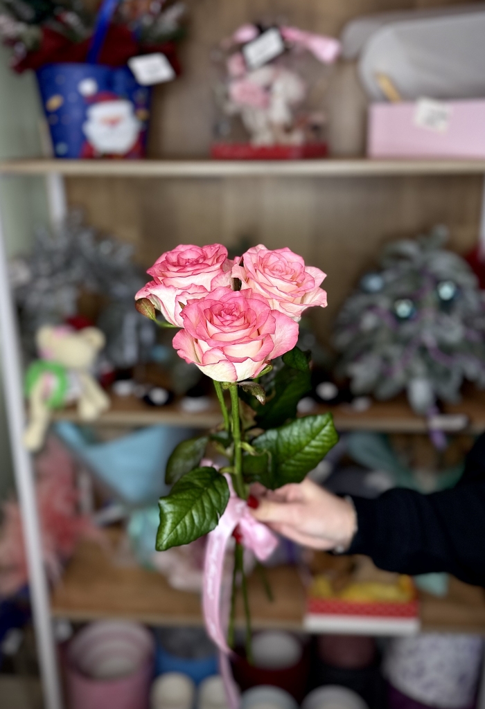 Монобукет из розовых Роз Florseason
