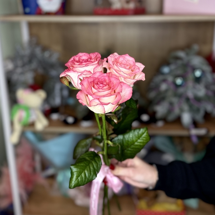 Монобукет из розовых Роз Florseason